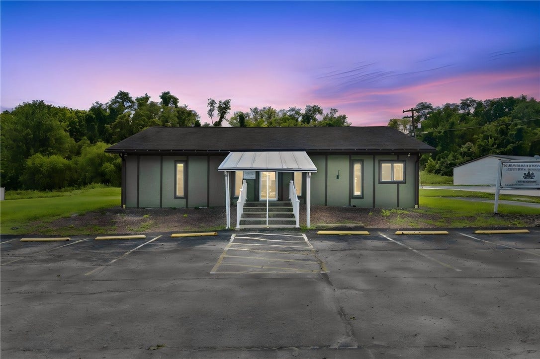 685 National Pike W., Brownsville, PA 15417