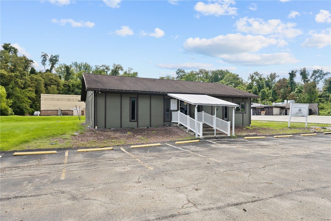 685 National Pike W., Brownsville, PA 15417