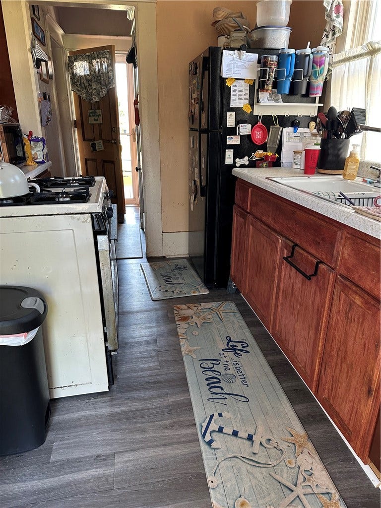 321 Monongahela Ave, Elizabeth, PA 15037