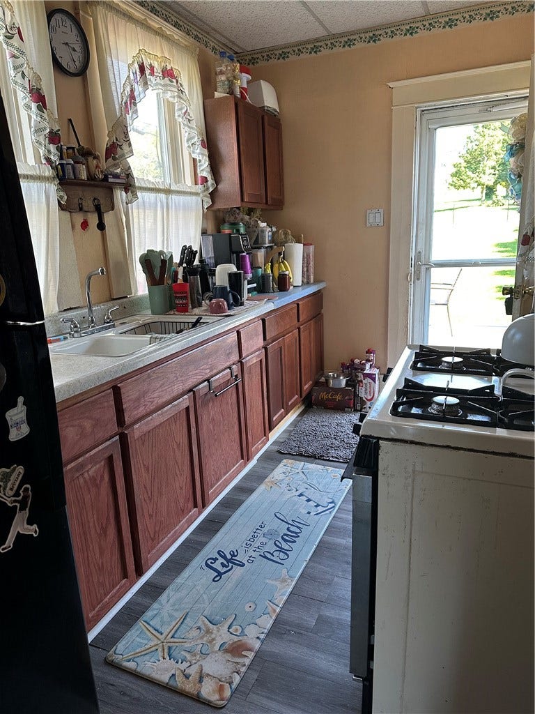 321 Monongahela Ave, Elizabeth, PA 15037