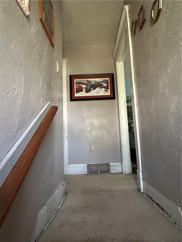 321 Monongahela Ave, Elizabeth, PA 15037