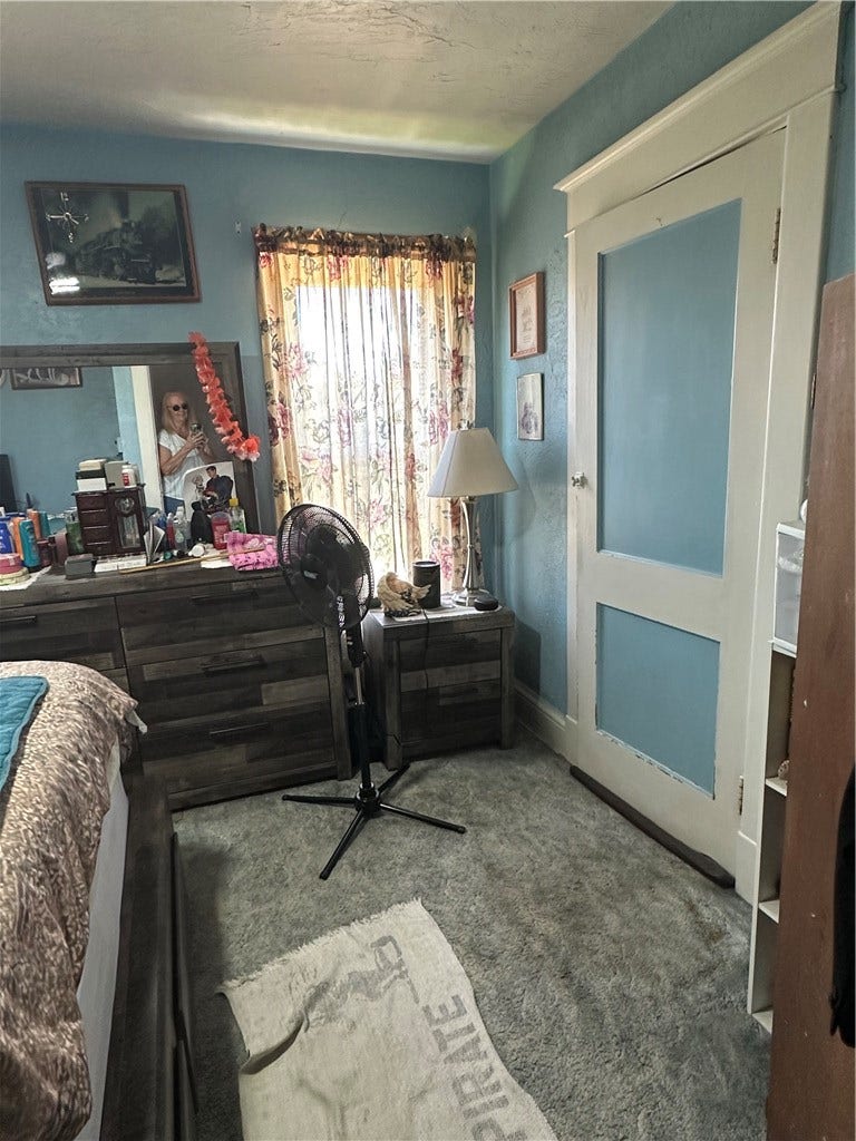 321 Monongahela Ave, Elizabeth, PA 15037