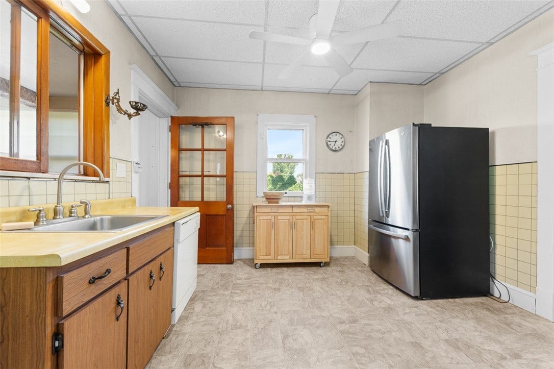 161 Liberty Street, Perryopolis, PA 15473