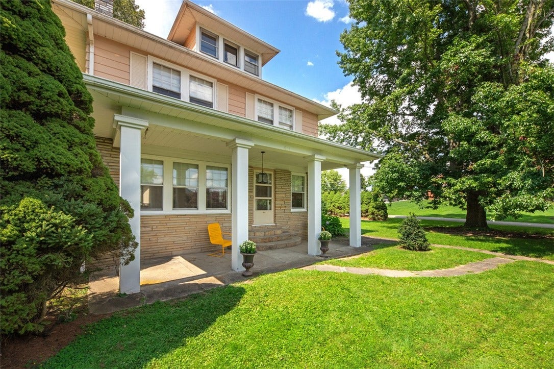 161 Liberty Street, Perryopolis, PA 15473