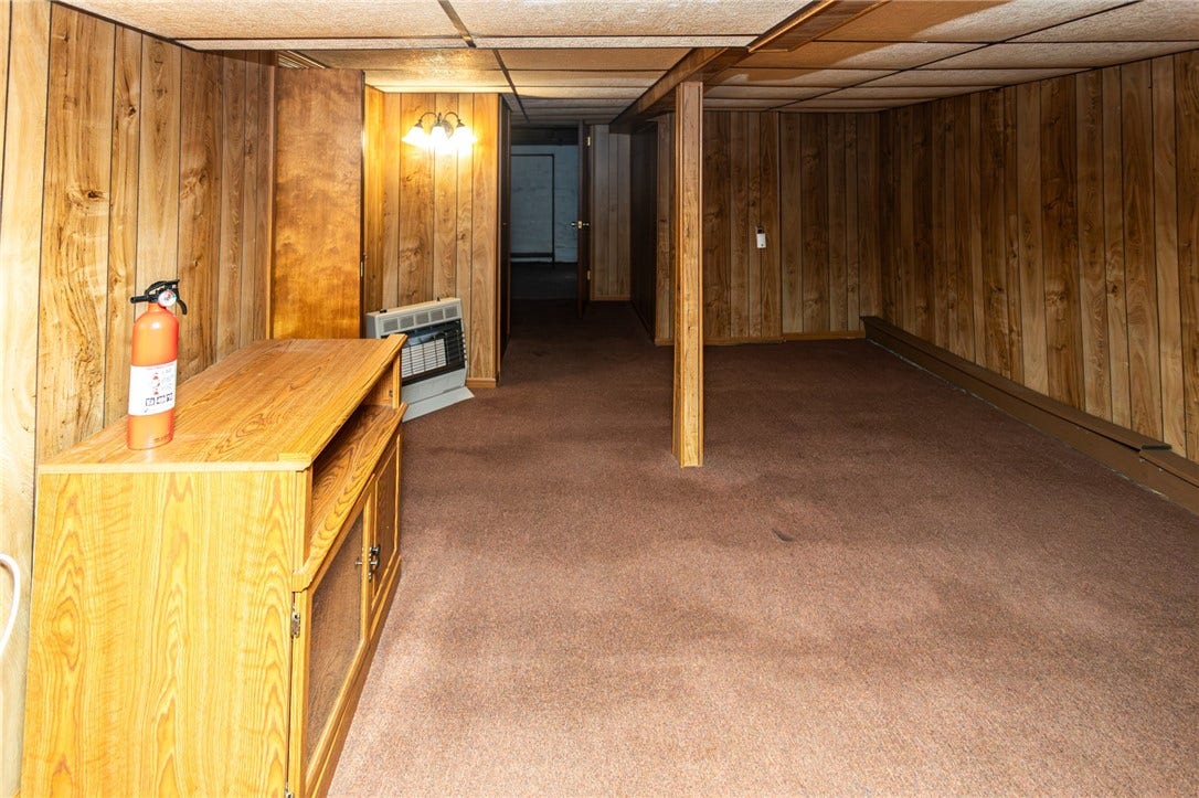 700 N Main St, Masontown, PA 15461