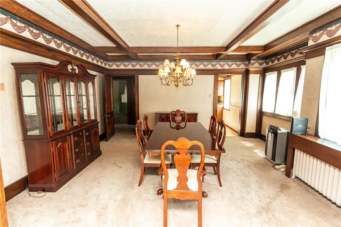 700 N Main St, Masontown, PA 15461