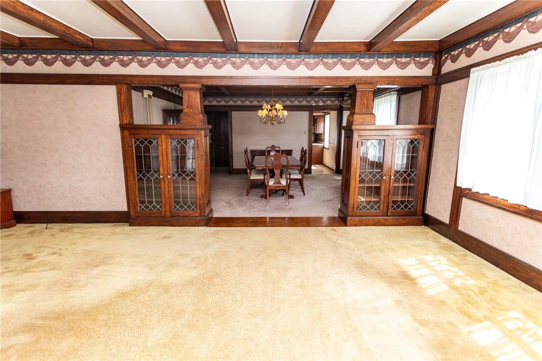 700 N Main St, Masontown, PA 15461