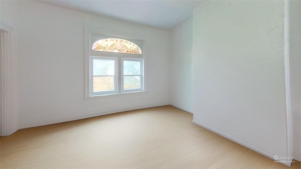 5546 Hays St, Pittsburgh, PA 15206 Add closet space and transform this to bedroom # 4