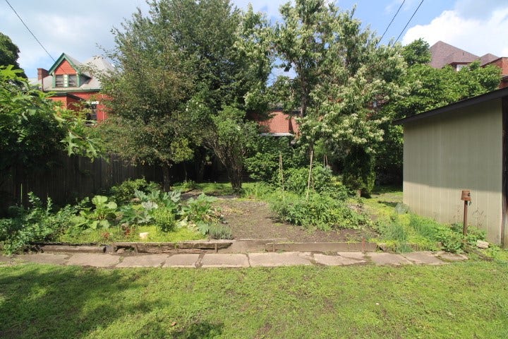 5546 Hays St, Pittsburgh, PA 15206 View from the fence facing Samantha Way