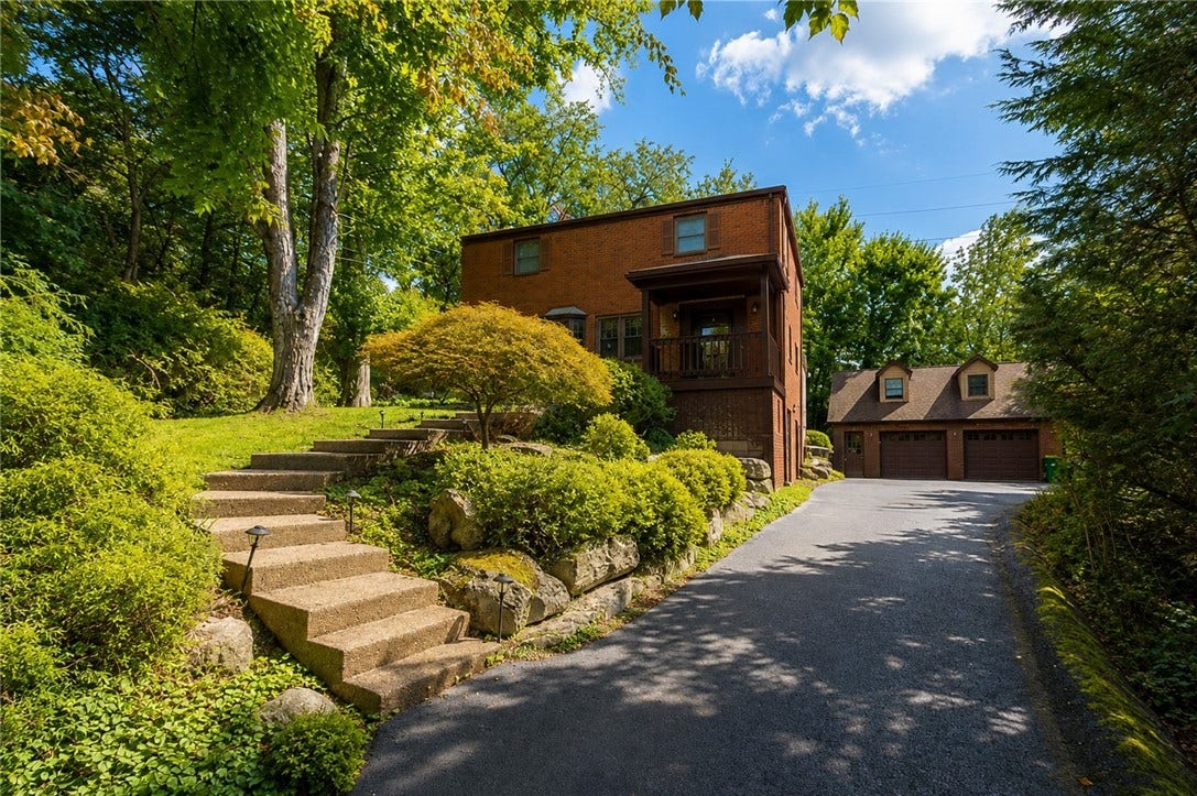 628 Orchard Hill Dr, Pittsburgh, PA 15238 628 Orchard Hill Dr, Pittsburgh, PA 15238