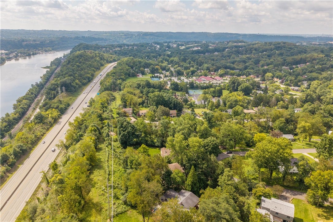 628 Orchard Hill Dr, Pittsburgh, PA 15238 628 Orchard Hill Dr, Pittsburgh, PA 15238