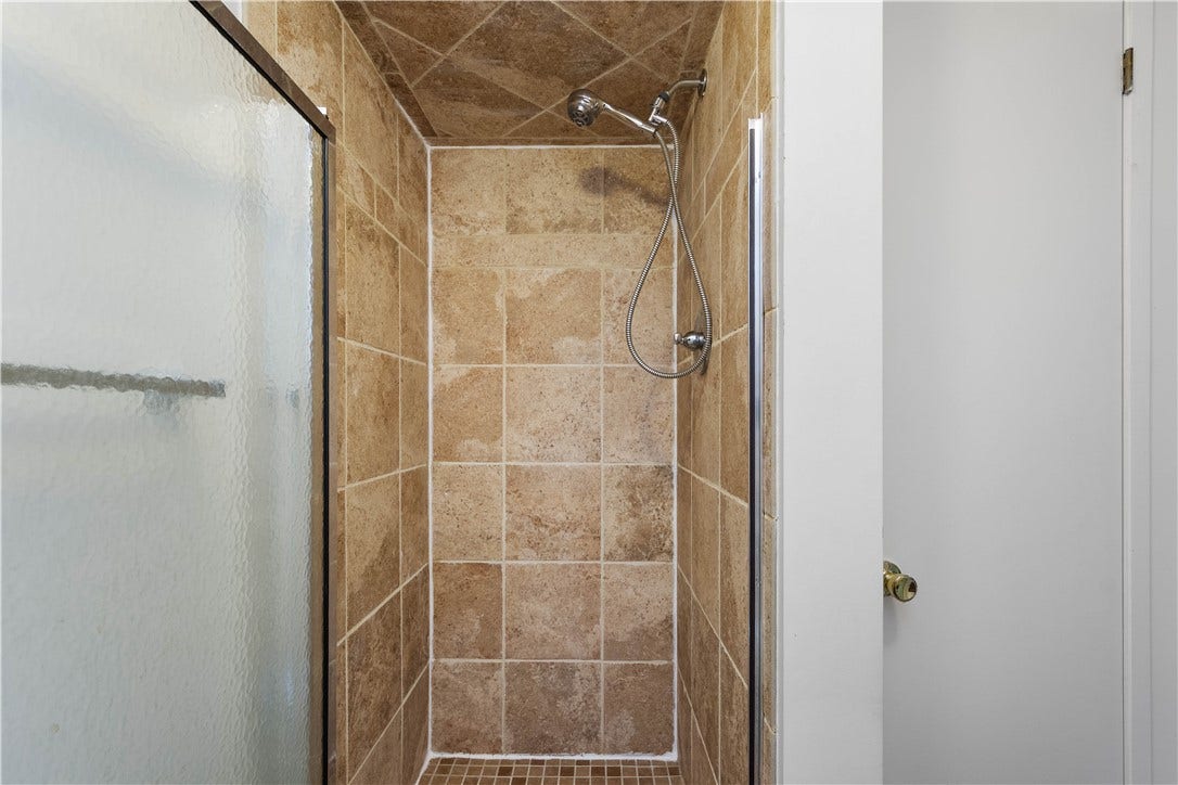 628 Orchard Hill Dr, Pittsburgh, PA 15238 Next to Game Room