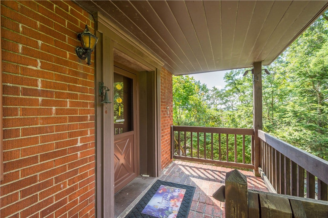628 Orchard Hill Dr, Pittsburgh, PA 15238 628 Orchard Hill Dr, Pittsburgh, PA 15238