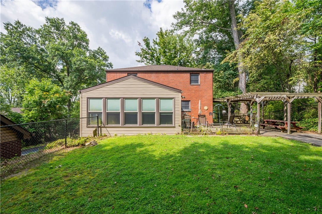 628 Orchard Hill Dr, Pittsburgh, PA 15238 628 Orchard Hill Dr, Pittsburgh, PA 15238