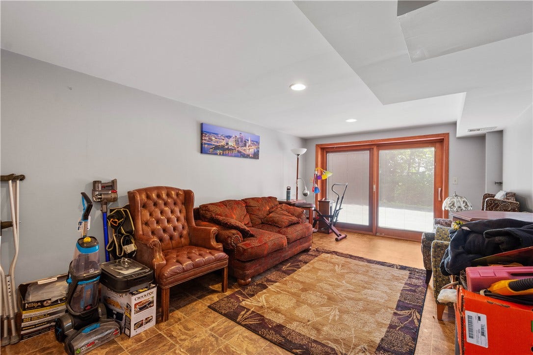 628 Orchard Hill Dr, Pittsburgh, PA 15238 628 Orchard Hill Dr, Pittsburgh, PA 15238