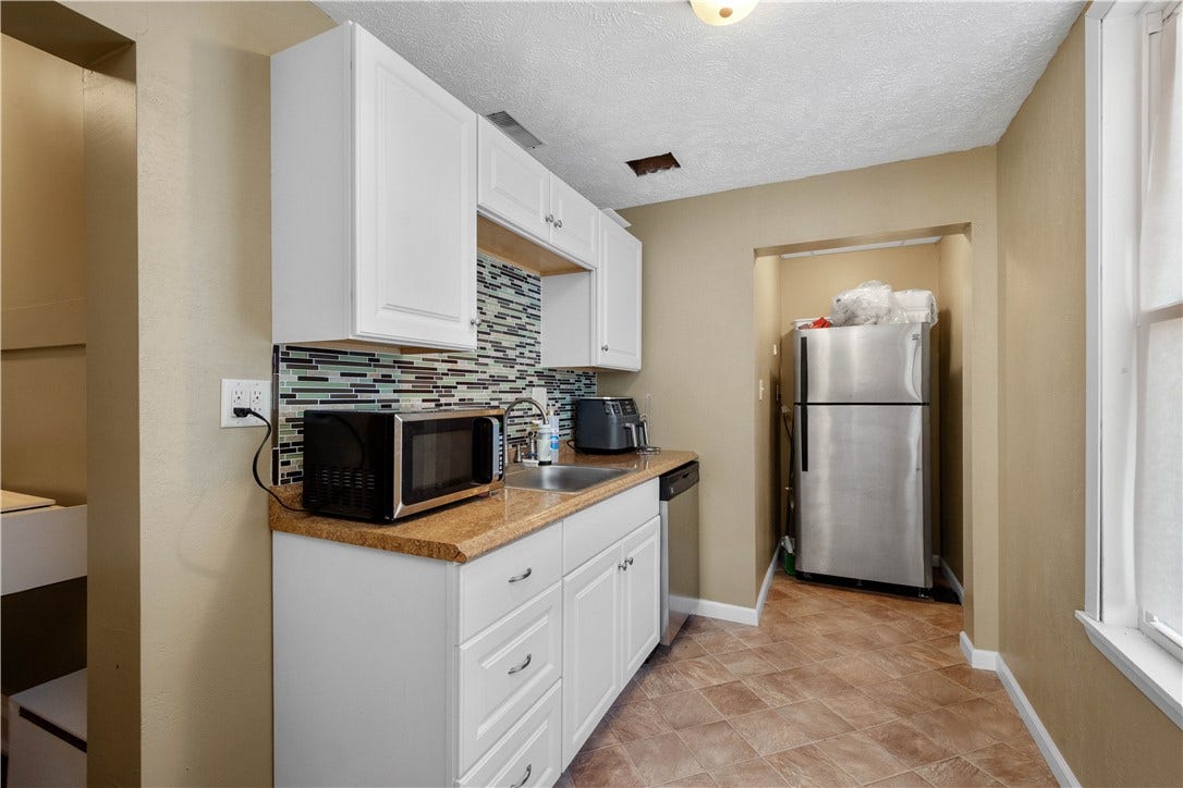 78 E BEAU STREET, Washington, PA 15301