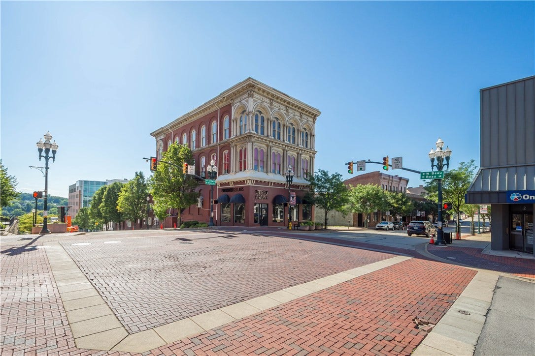 Main St, Washington, PA