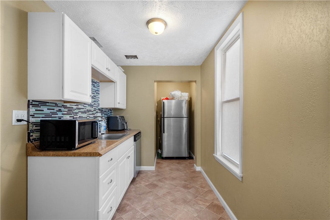 78 E BEAU STREET, Washington, PA 15301