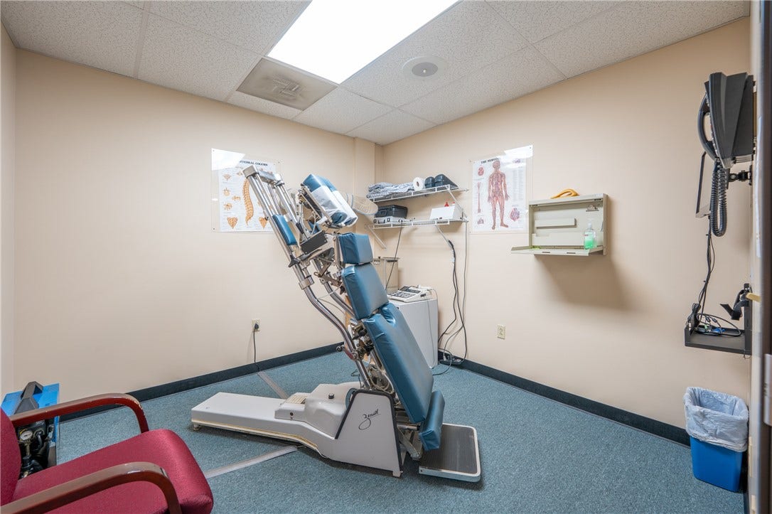 621 N 4TH STREET, Jeannette, PA 15644
