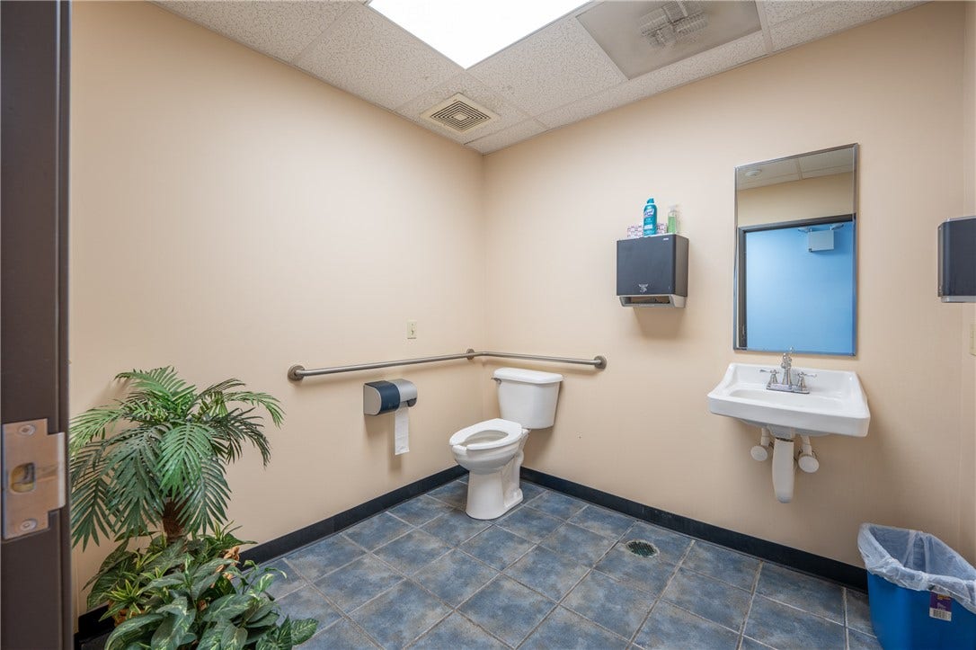 621 N 4TH STREET, Jeannette, PA 15644