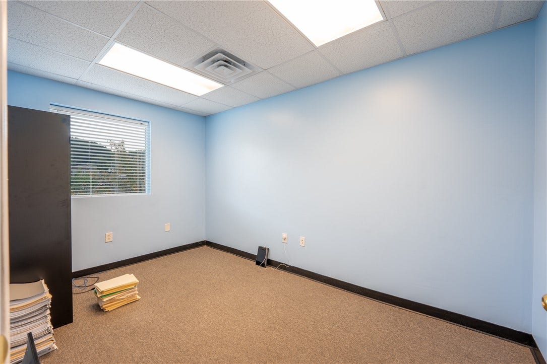 621 N 4TH STREET, Jeannette, PA 15644