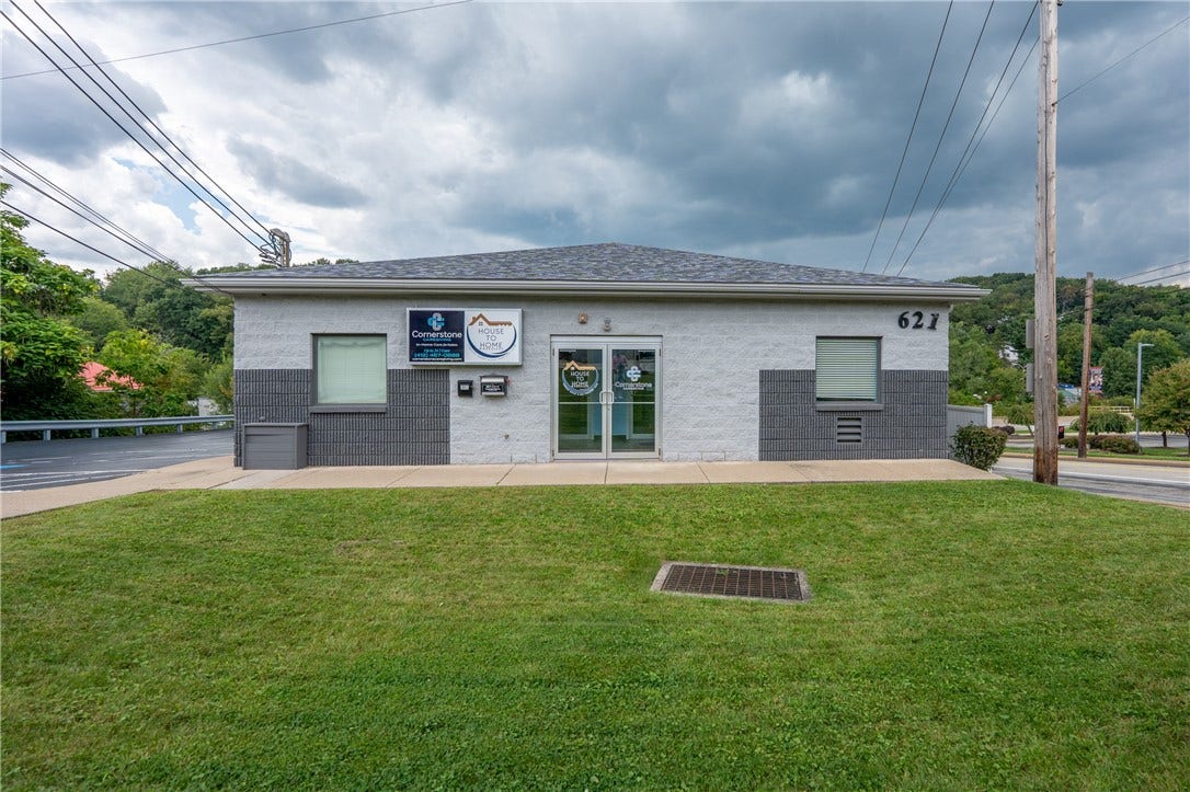 621 N 4TH STREET, Jeannette, PA 15644