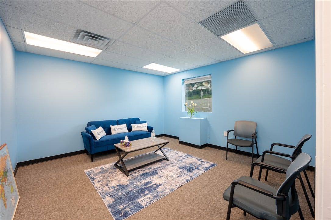 621 N 4TH STREET, Jeannette, PA 15644