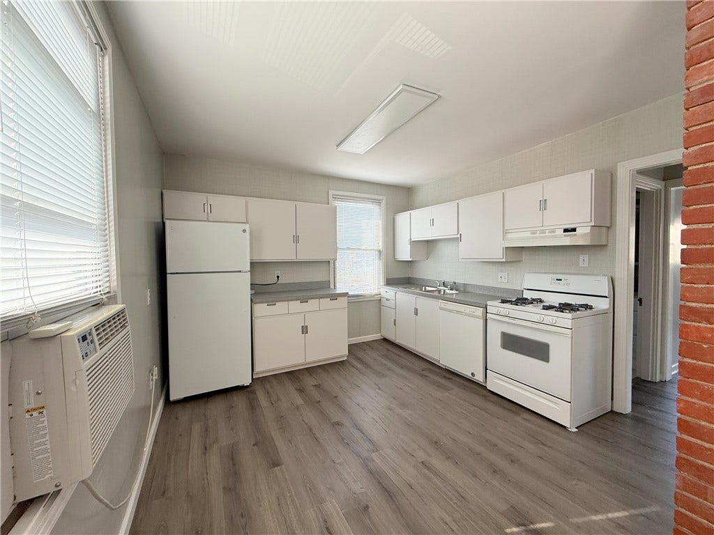 Apartment Kitchen
