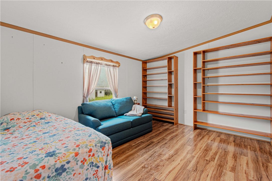 338 Westmoreland St, Belle Vernon, PA 15012