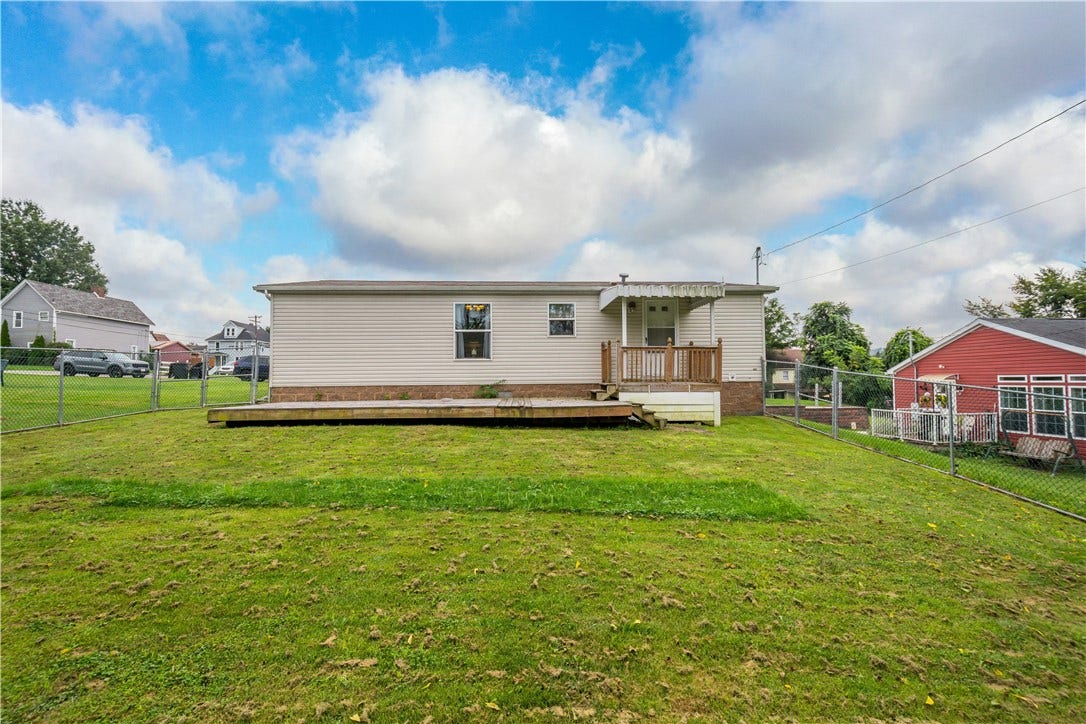 338 Westmoreland St, Belle Vernon, PA 15012
