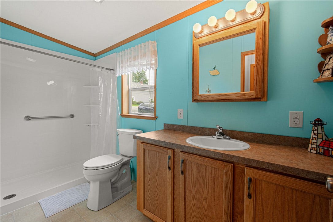 338 Westmoreland St, Belle Vernon, PA 15012