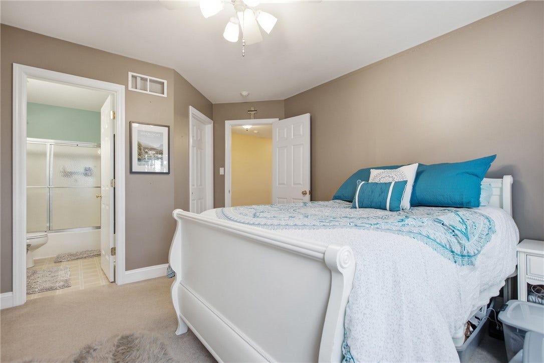 3040 Thomas Jefferson Dr, Jefferson Hills, PA 15025
