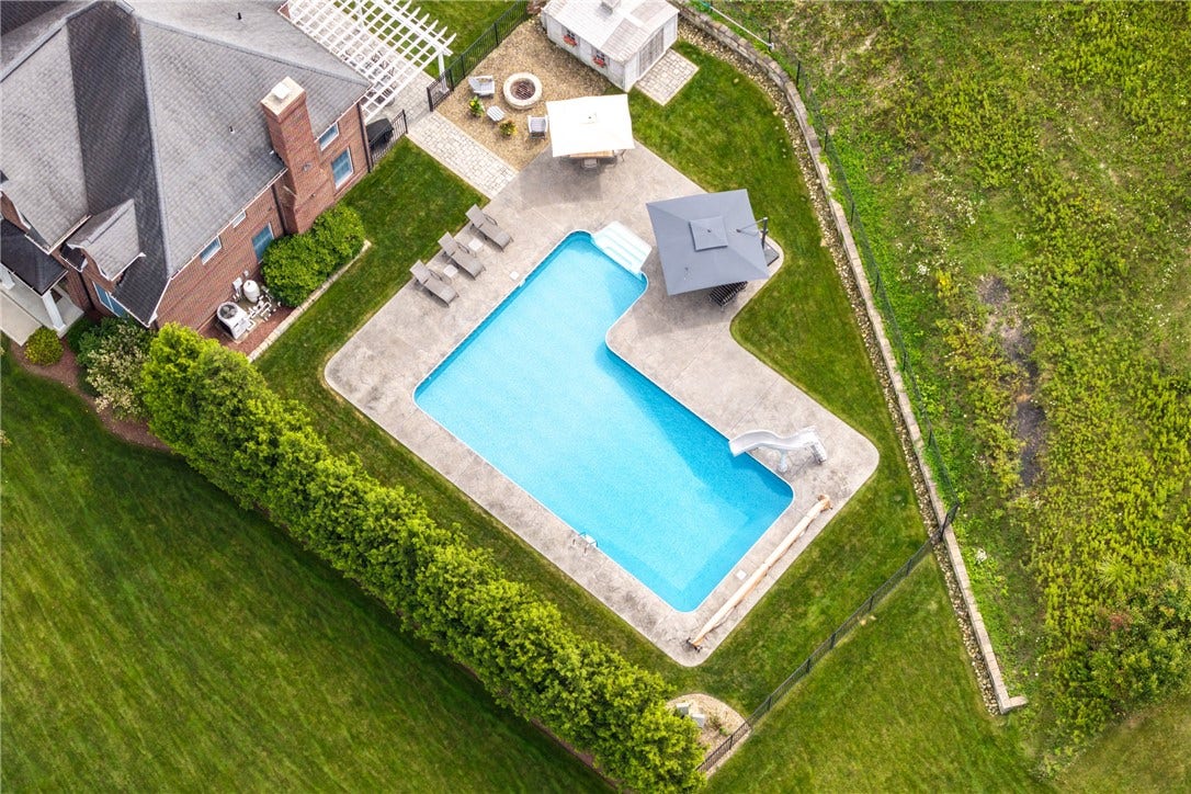 3040 Thomas Jefferson Dr, Jefferson Hills, PA 15025