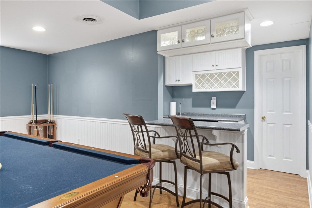 3040 Thomas Jefferson Dr, Jefferson Hills, PA 15025