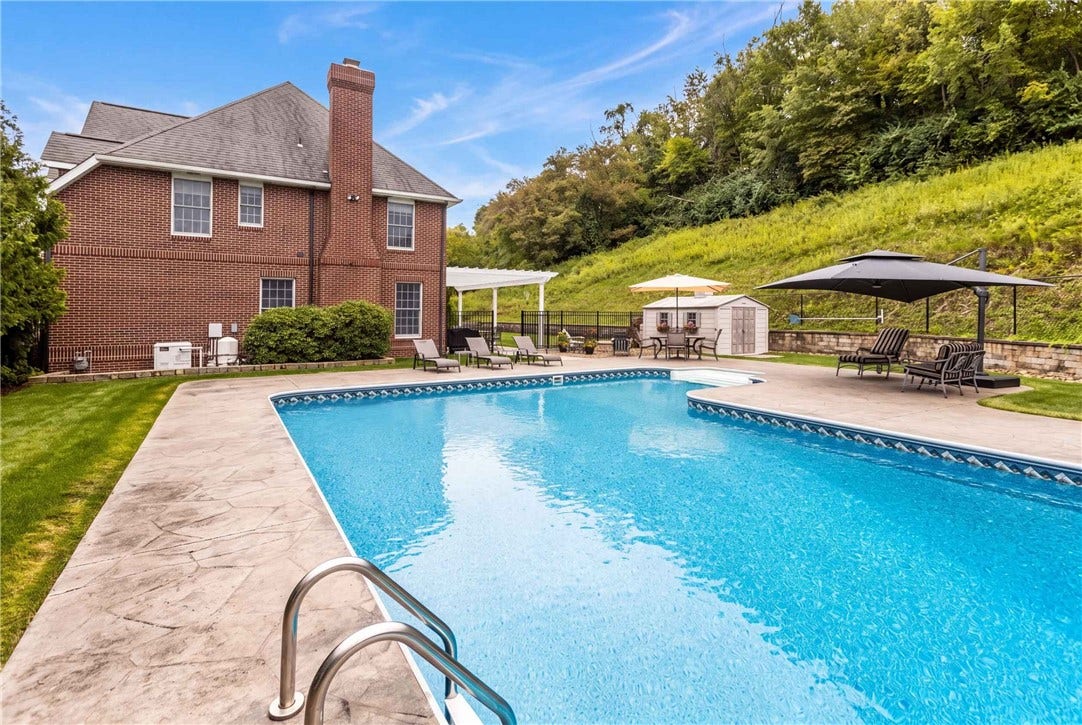 3040 Thomas Jefferson Dr, Jefferson Hills, PA 15025