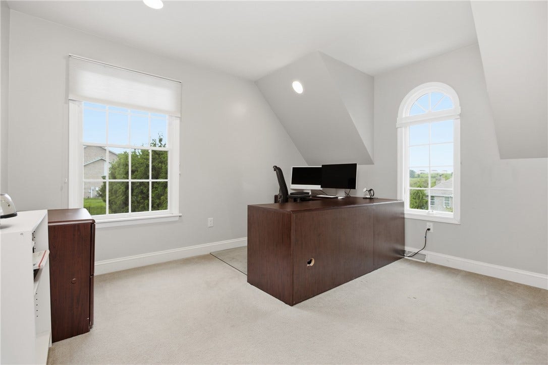 3040 Thomas Jefferson Dr, Jefferson Hills, PA 15025