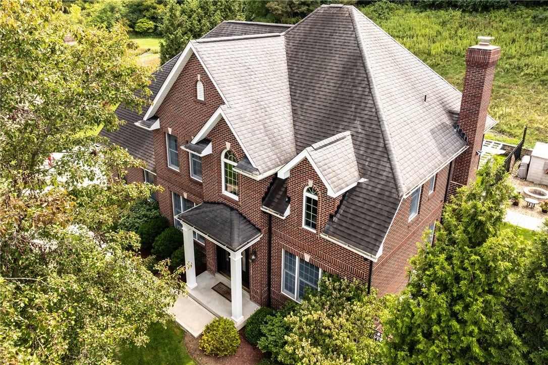 3040 Thomas Jefferson Dr, Jefferson Hills, PA 15025