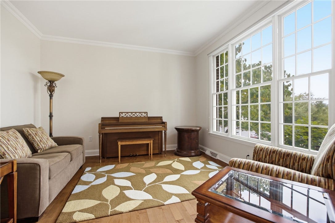 3040 Thomas Jefferson Dr, Jefferson Hills, PA 15025