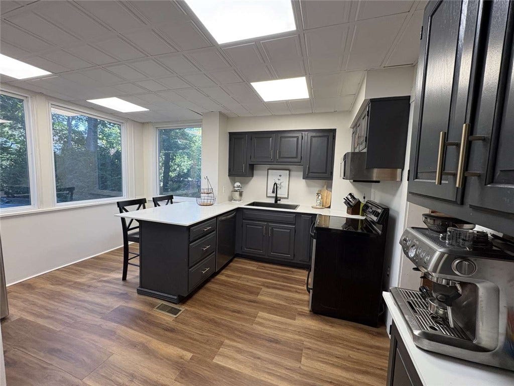 267 Academy Ave, Pittsburgh, PA 15228 267 Academy Ave, Pittsburgh, PA 15228