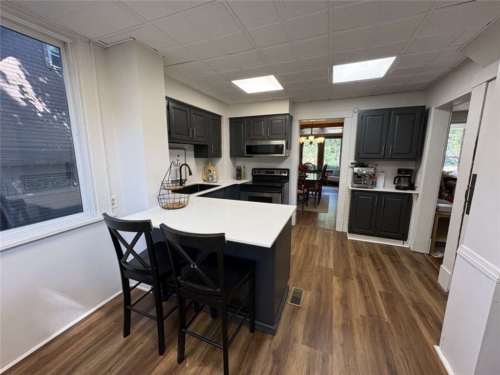 267 Academy Ave, Pittsburgh, PA 15228 267 Academy Ave, Pittsburgh, PA 15228