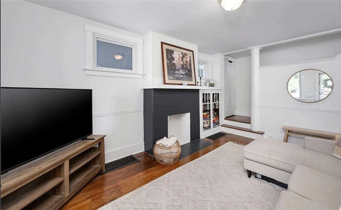 267 Academy Ave, Pittsburgh, PA 15228 267 Academy Ave, Pittsburgh, PA 15228