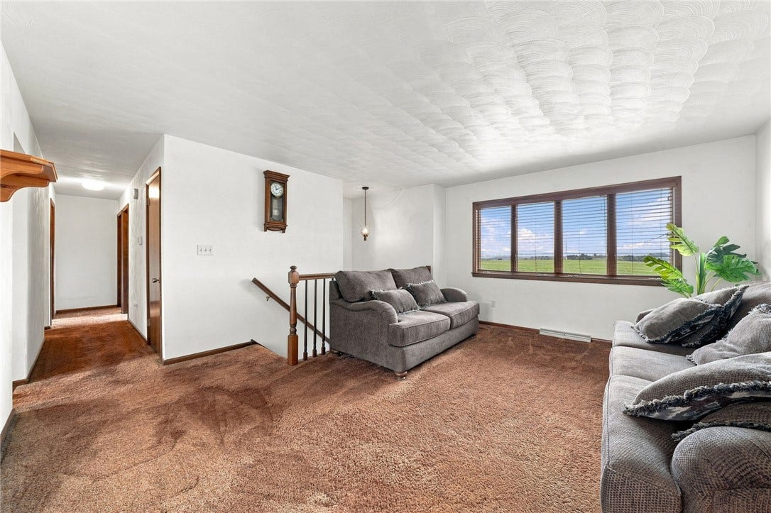 457 Mount Nebo Church Rd, Scottdale, PA 15683