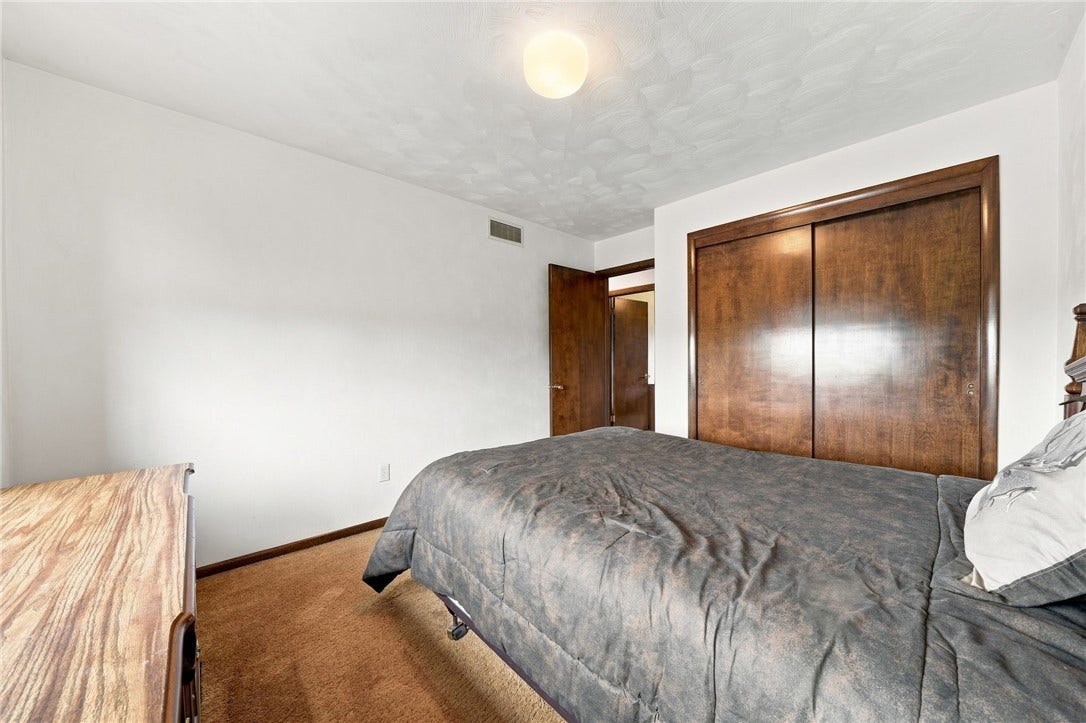457 Mount Nebo Church Rd, Scottdale, PA 15683