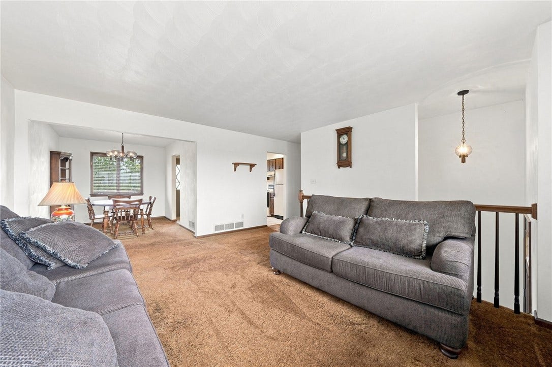 457 Mount Nebo Church Rd, Scottdale, PA 15683