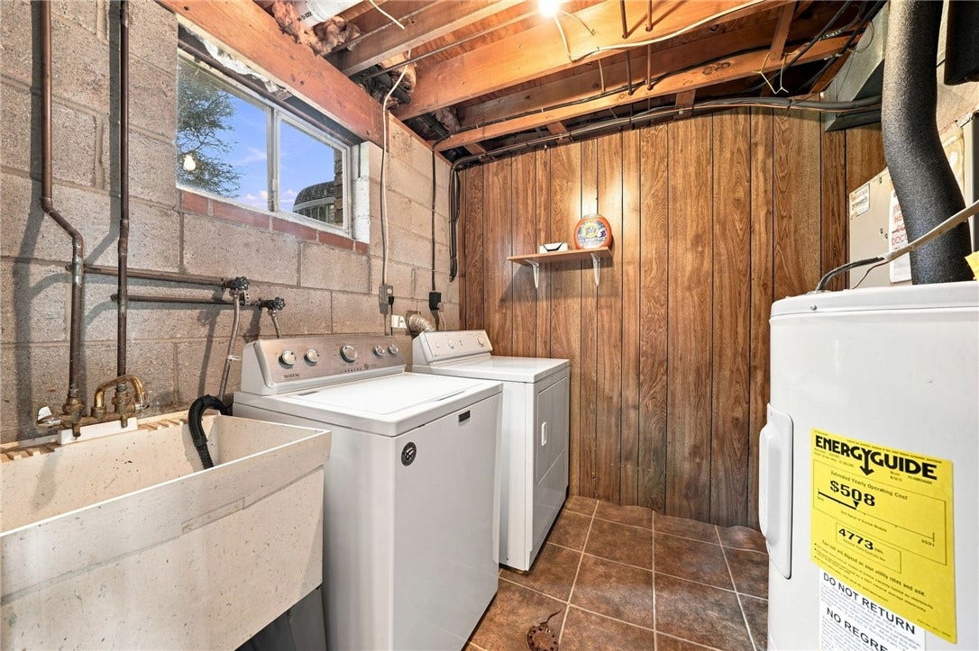 457 Mount Nebo Church Rd, Scottdale, PA 15683