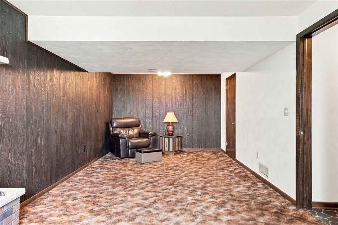 457 Mount Nebo Church Rd, Scottdale, PA 15683