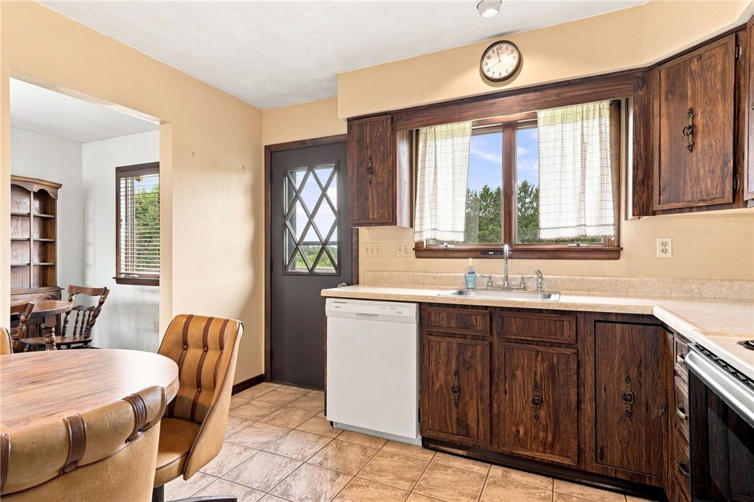 457 Mount Nebo Church Rd, Scottdale, PA 15683