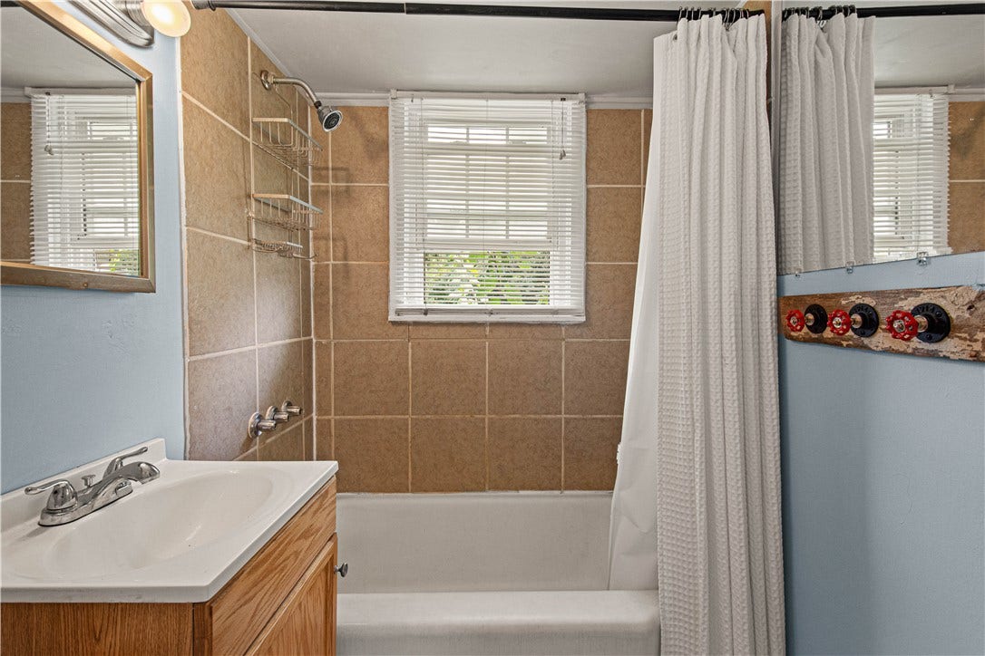 full bath