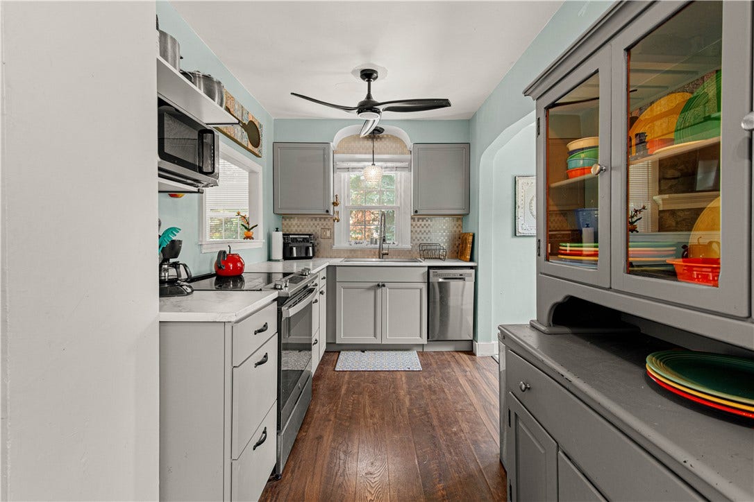 Nicely updated kitchen