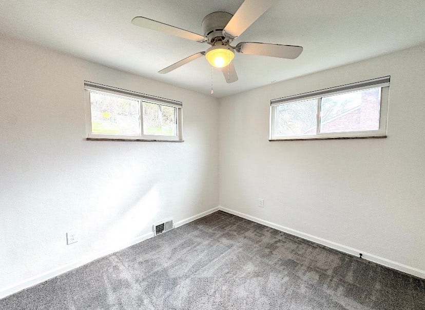 89 W Bruceton Road, Pittsburgh, PA 15236